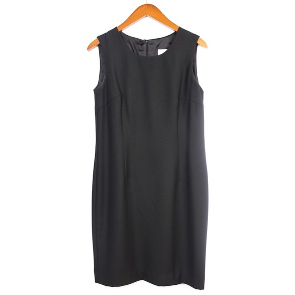 Fattaneh Bahari 2PC Dress & Pleated Coat - Picture 4 of 8